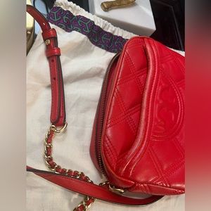 Tory Burch Fleming Soft Camera Bag